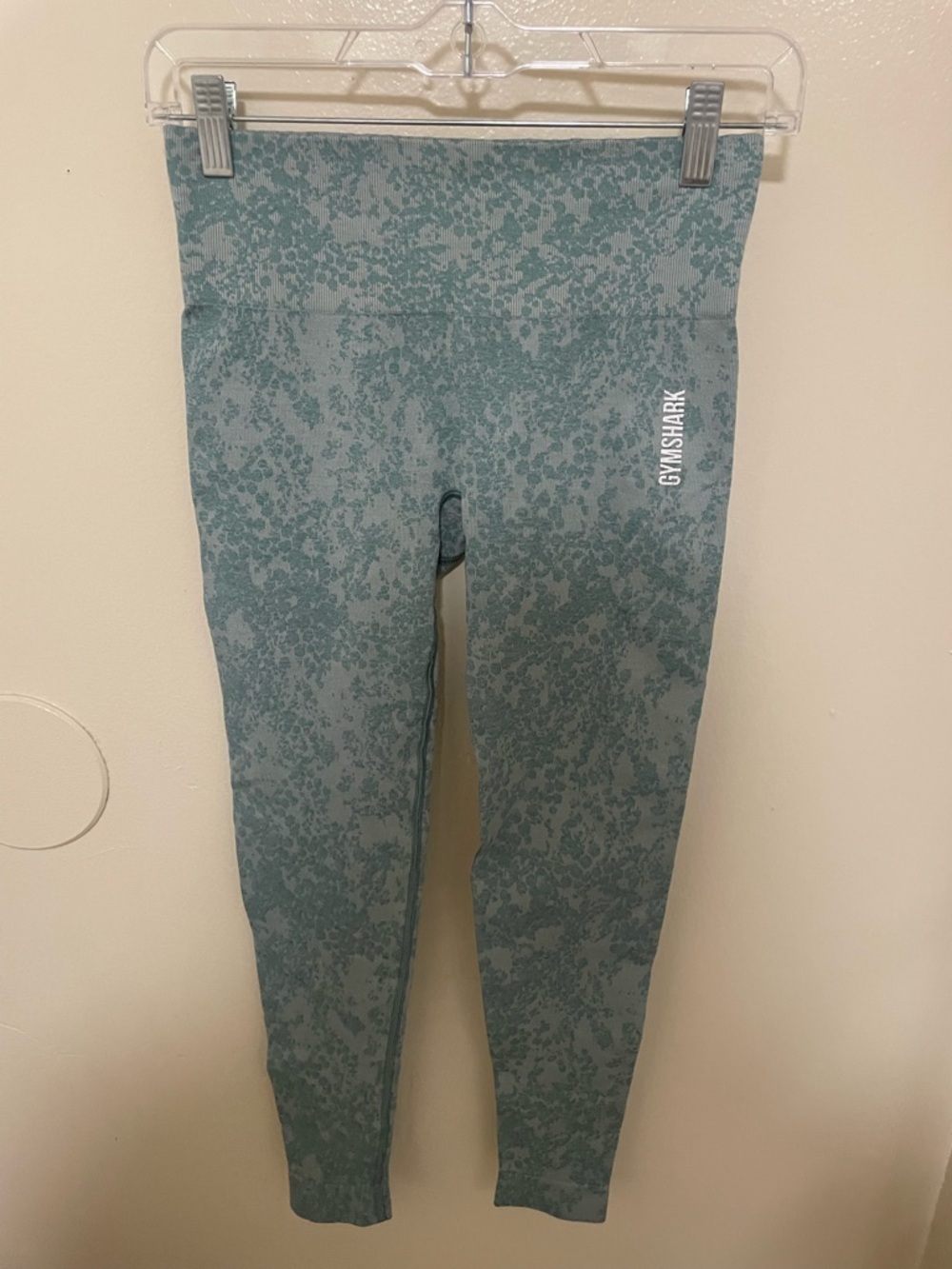 ✨Women’s Gymshark Leggings FLAWED Size S - Picture 1 of 8